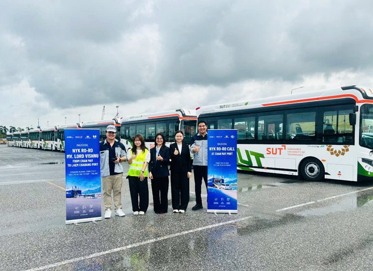 (The electric bus shipment is safely staged at Laem Chabang Port, marking the successful completion of the delivery process)