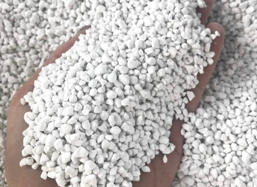 (Dry granular potassium sulfate fertilizer – suitable for sea transport)
